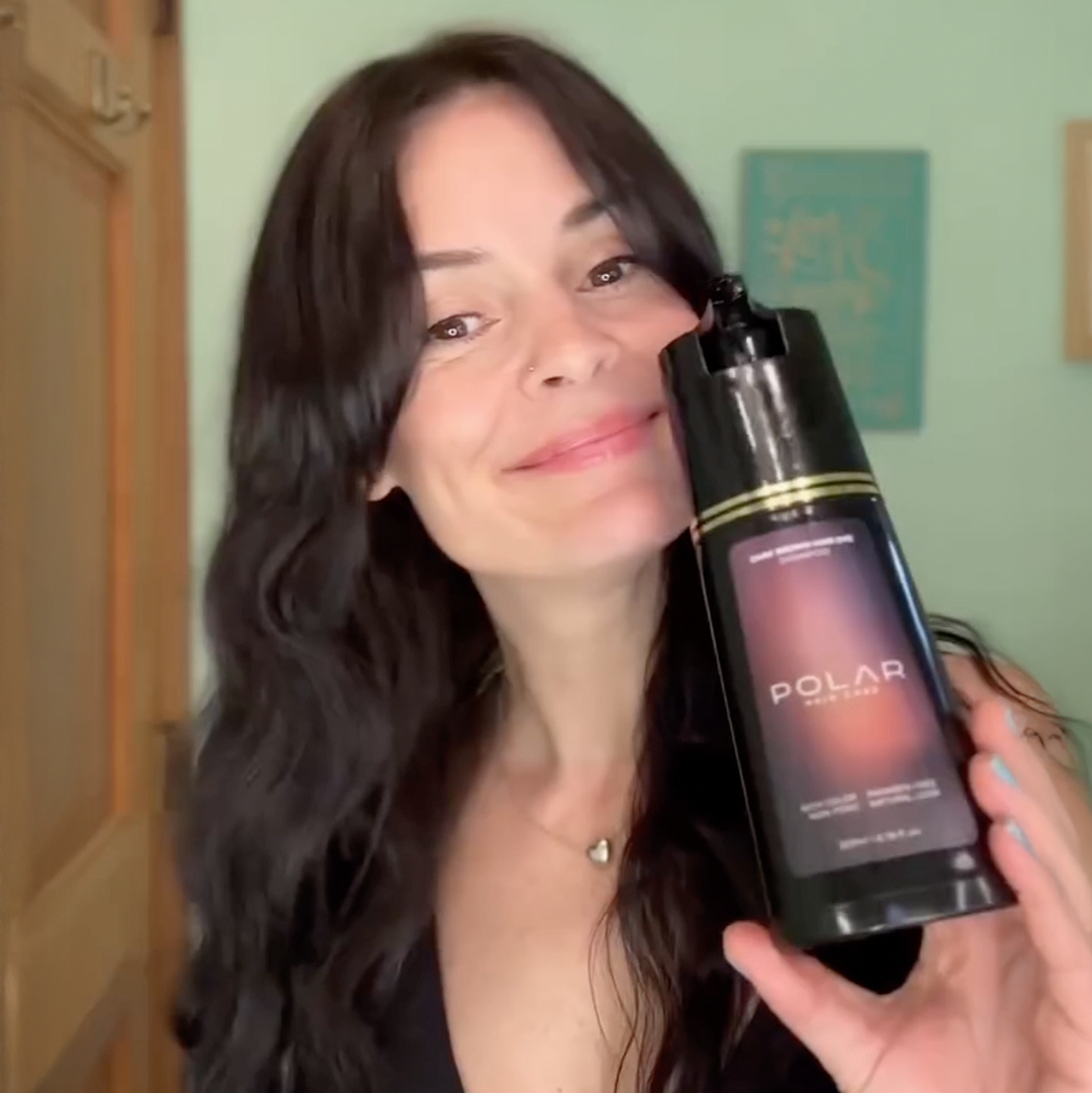 Shampoo Tinte Polar - Tiñe tus canas en 10 Minutos